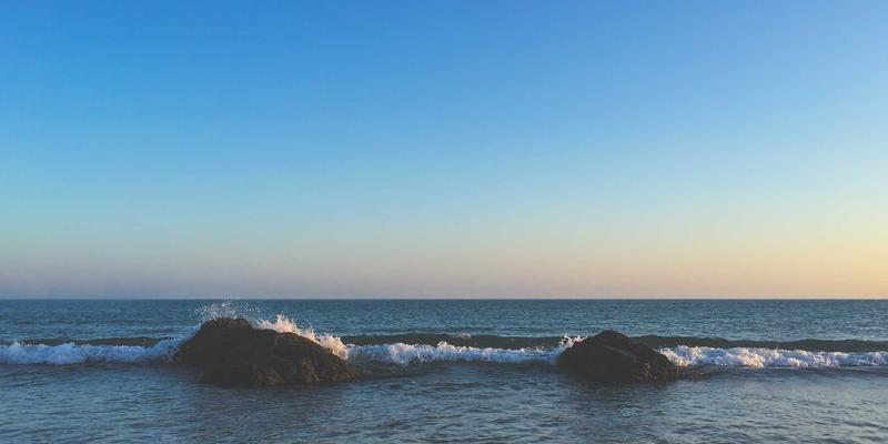 制造业数据中台建设：打通IT与OT，赋能金属加工与精密零件行业数据驱动决策