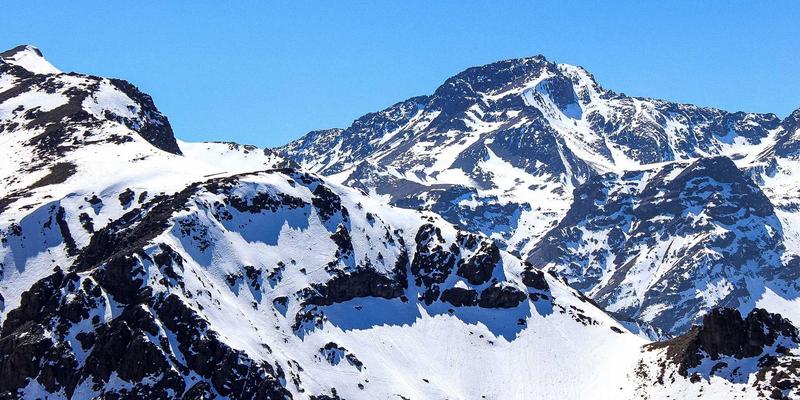 模块化生产线设计：CNC加工与金属加工企业应对产品快速迭代的工厂布局策略